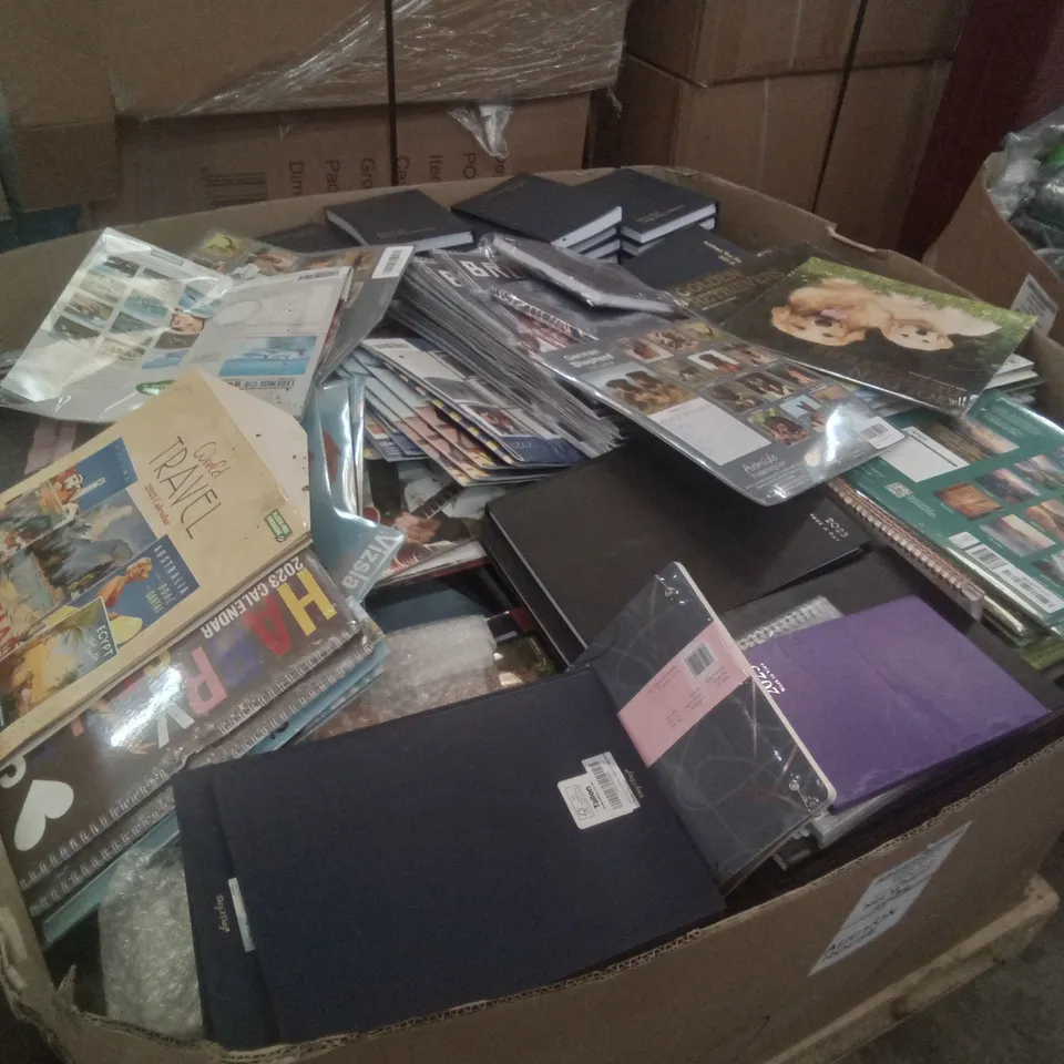 PALLET CONTAINING ASSORTED 2023 CALENDARS & PLANNERS