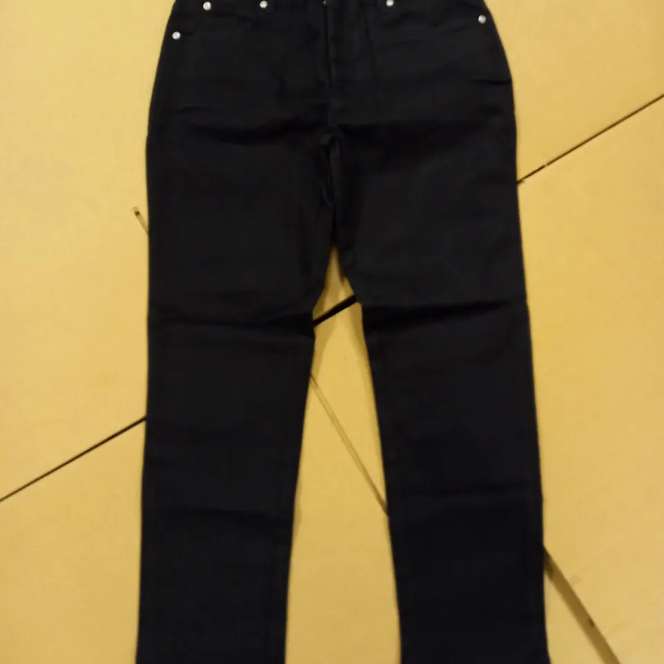 LOT OF APPROX 7 MARLAWYNNE STRETCH TWILL ANKLE LENGTH BLACK TROUSERS PETITE - SIZE 12