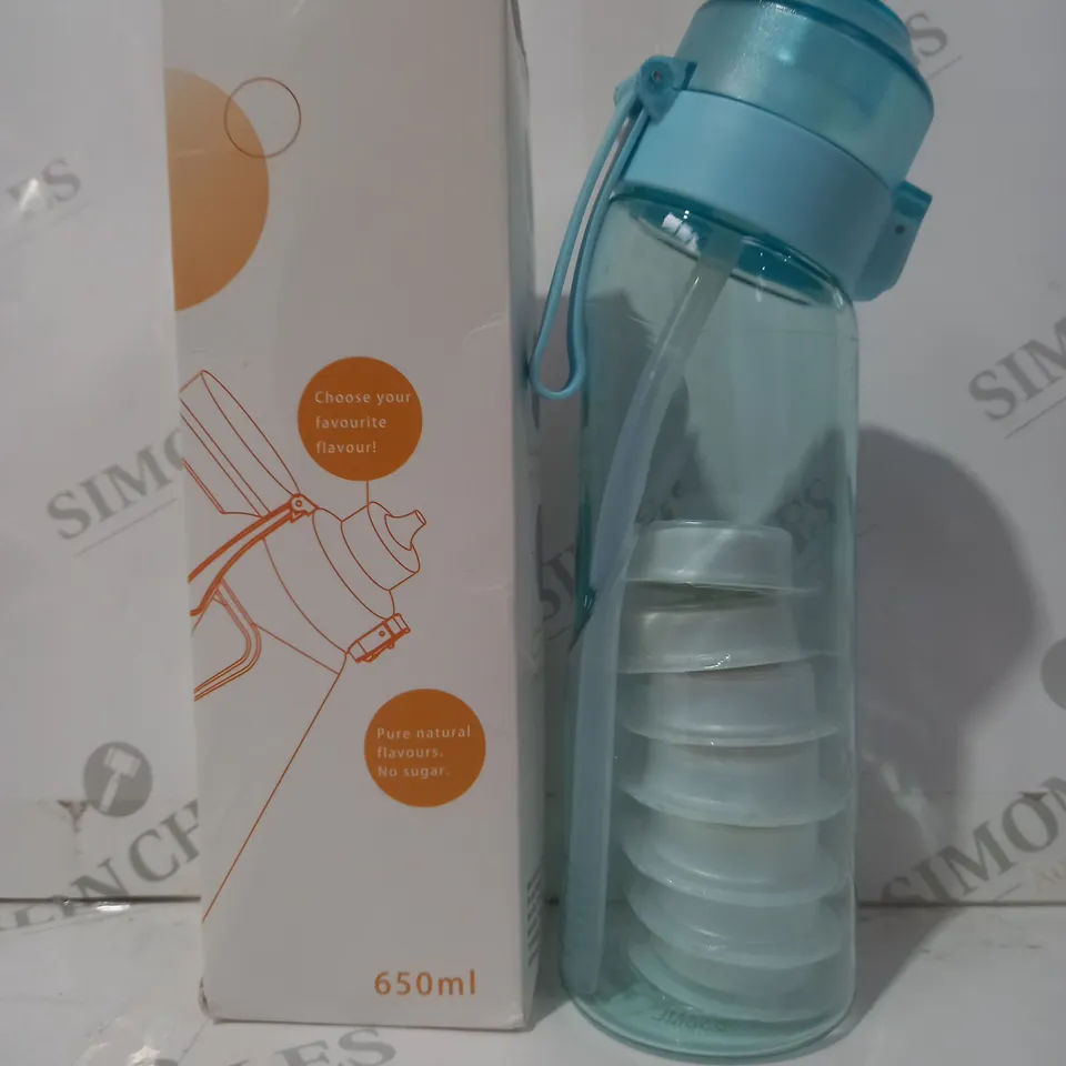 BOXED UNBRANDED DRINKS BOTTLE IN BLUE (650ML)