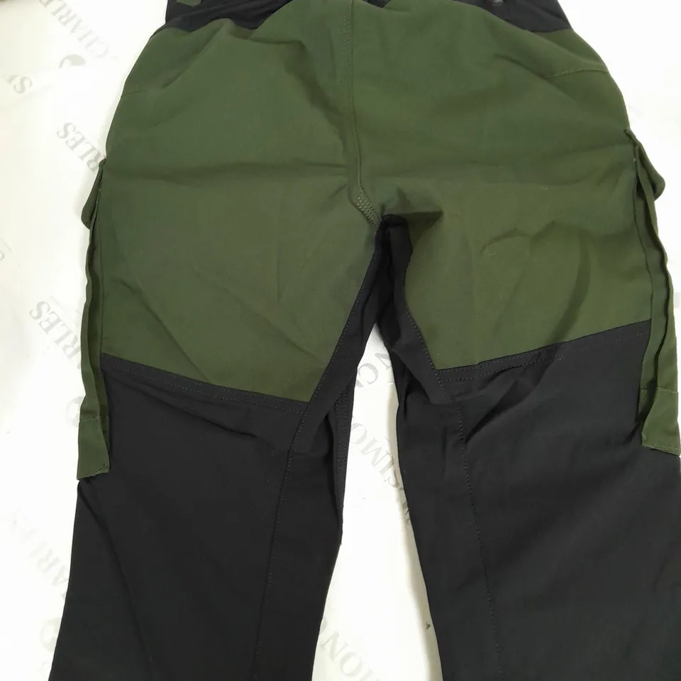 RVRC REVOLUTION RACE GREEN TROUSERS - S 27"/28"