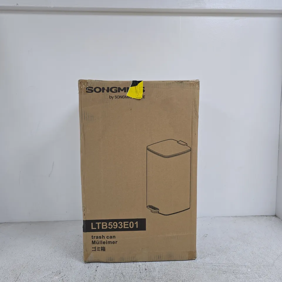 SONGMICS TRASH CAN