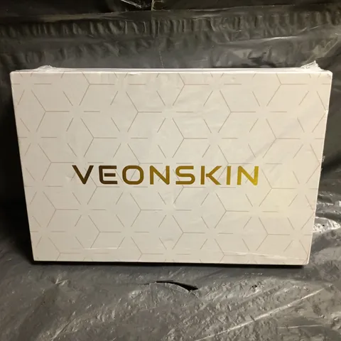 SEALED VEONSKIN WHITE GOLD LED MASK