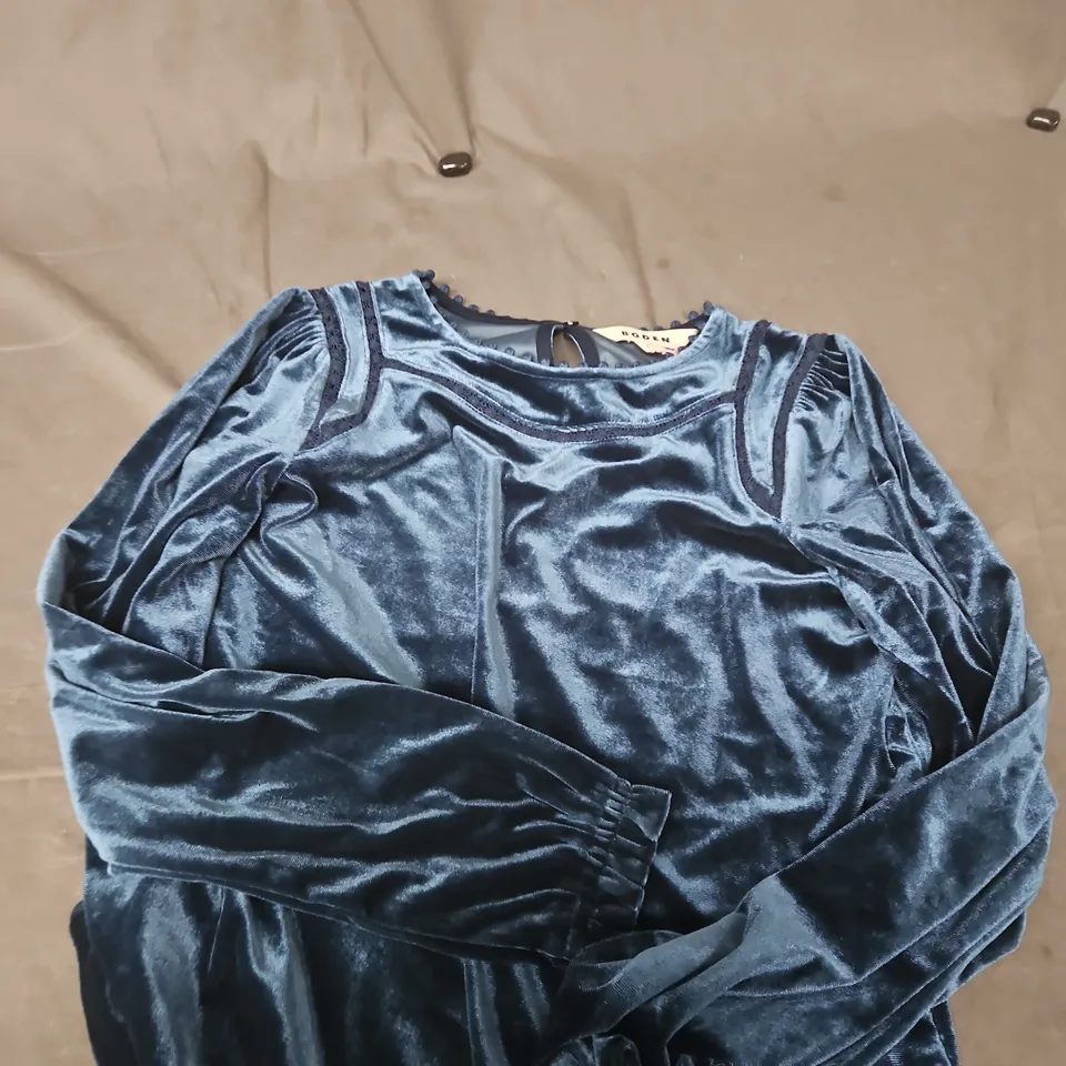 BODEN VELVET TOP – UK 6