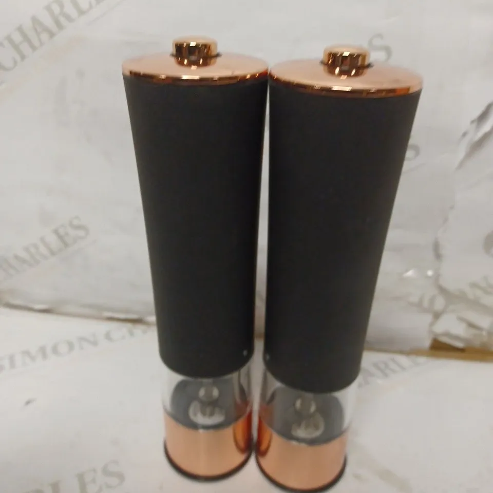 TOWER ELECTRIC SALT AND PEPPER MILL 