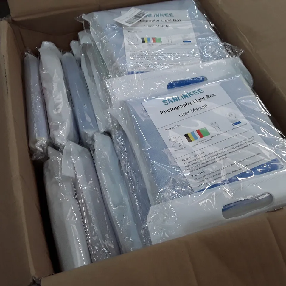 BOX CONTAINING 40 PHOTOGRAPHY LIGHT BOXES
