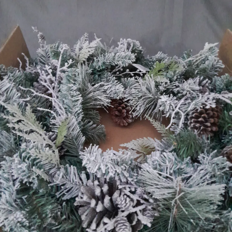 FROSTED CONE WREATH PRE LIT RRP £39.99