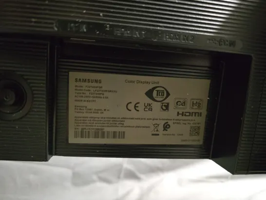 Lot 1300: SAMSUNG COMPUTER MONITOR – COLOUR DISPLAY UNIT - MODEL ...