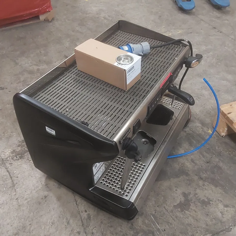 RANCILIO CLASSE 7 COMMERCIAL 2 GROUP COFFEE MACHINE