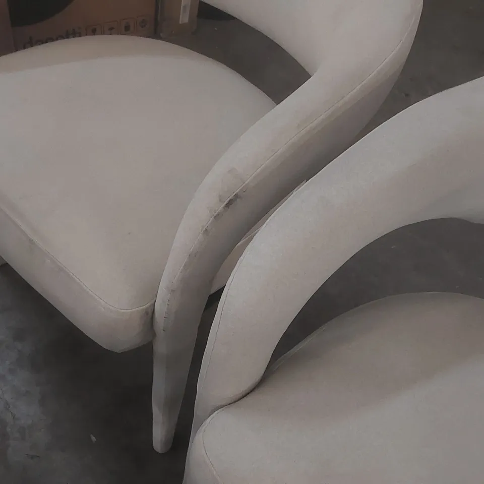 SET OF 5x DANETTI RHETT CREAM PLUSH FABRIC DINING CHAIRS