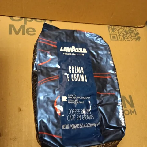 LAVAZZA CREMA E AROMA COFFEE BEANS – SEALED BLUE BAG 1KG