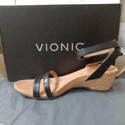 BOXED PAIR OF WEDGE HEELED SANDALS IN BLACK SIZE UNSPECIFIED 