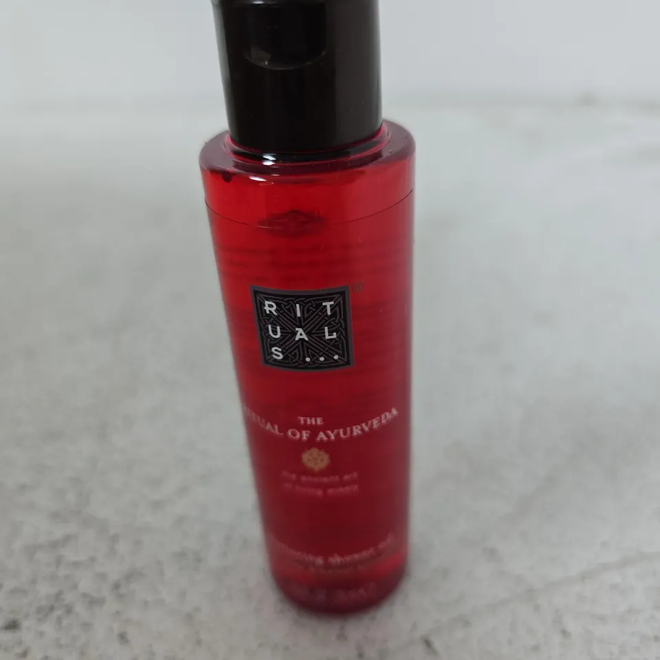 BOX OF APPROXIMATELY 150 X RITUALS THE RITUAL OF AYURVEDA SHOWER OIL - 75ML
