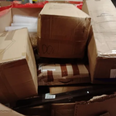 PALLET OF ASSORTED HOUSEHOLD GOODS AND PRODUCTS TO INCLUDE;FOAM MATTRESS, ROLLER BLINDS,CLEANING ATTACHMENTS