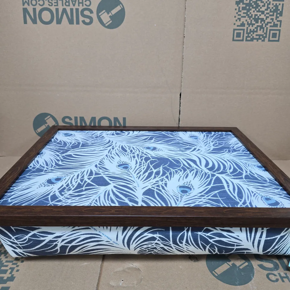 BOXED BLUE BADGE CO LAP TRAY 