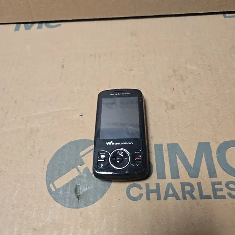SONY ERICSSON W100I SPIRO WALKMAN MOBILE PHONE