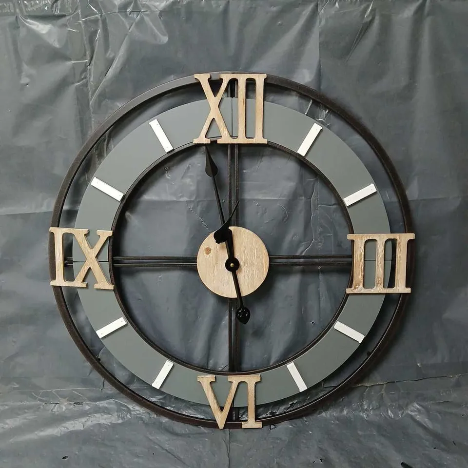 WIDDOP WALL CLOCK