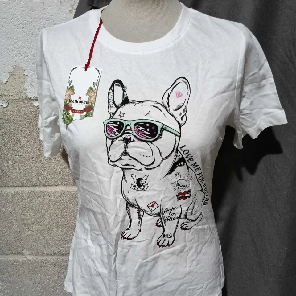 JOE BROWNS WHITE GRAPHIC T-SHIRT – BULLDOG WITH SUNGLASSES - SIZE 10