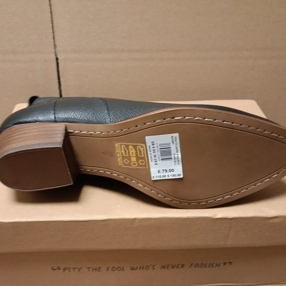 BOXED PAIR OF WHITE STUFF WIDE FIT LEATHER ANKLE BOOTS IN PURE BLACK - UK 6