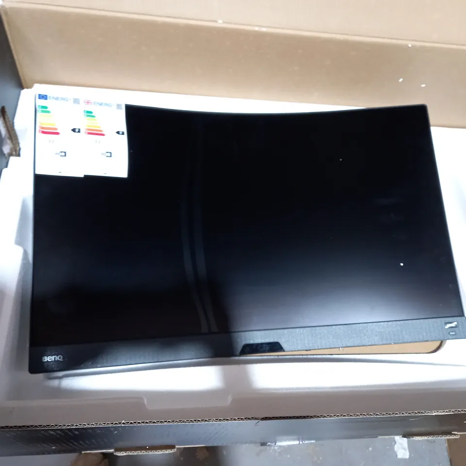 BENQ MOBIUZ MONITOR