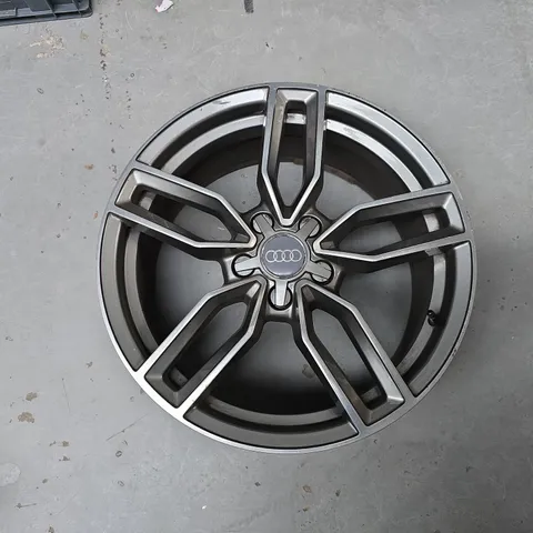 AUDI ALLOY (SIZE UNSPECIFIED)
