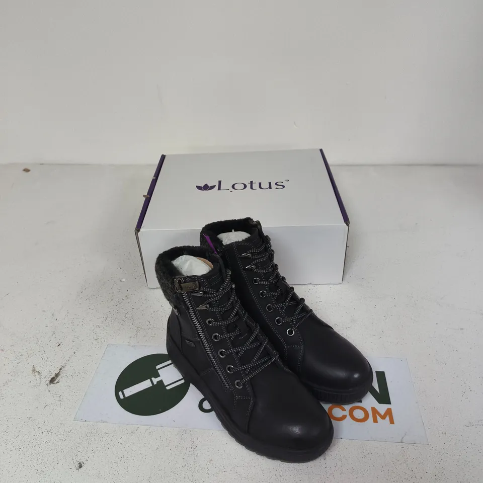 LOTUS PENRITH ULB392 BLACK BOOTS – EU 36 (UK 3)