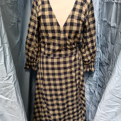 JIGSAW BEIGE & NAVY GINGHAM WRAP DRESS, UK 10 (US 6, EU 38)