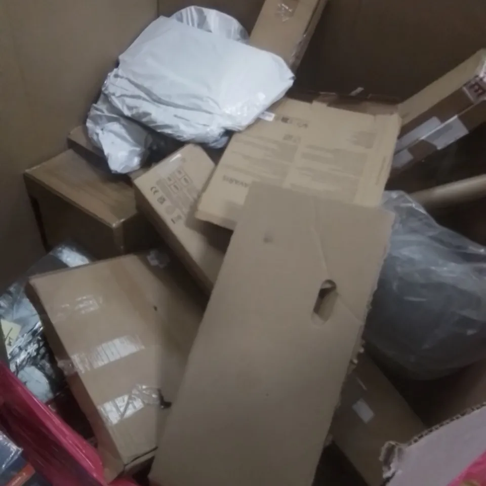 PALLET OF ASSORTED HOUSEHOLD GOODS AND FURNITURE TO INCLUDE; BACOENG ASH VACUUM CLEANER, TOWER DEHUMIDIFIER, GAMING CHAIR ETC