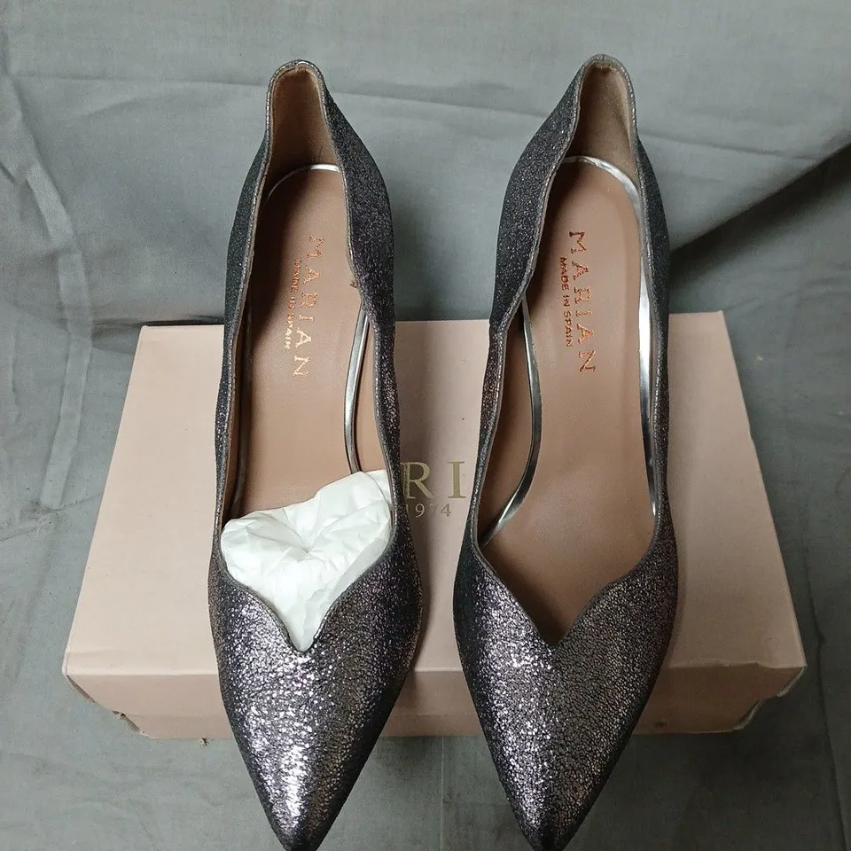 MARIAN ARGENTO 3716 SILVER GLITTER STILETTO HEELS – UK8 (EU41)