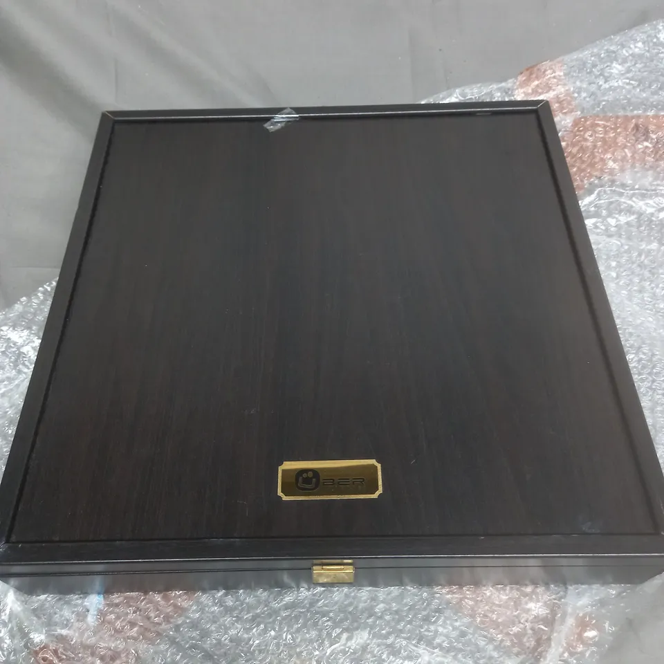 UBER GAMES CHESS BOARD & STORAGE CASE 