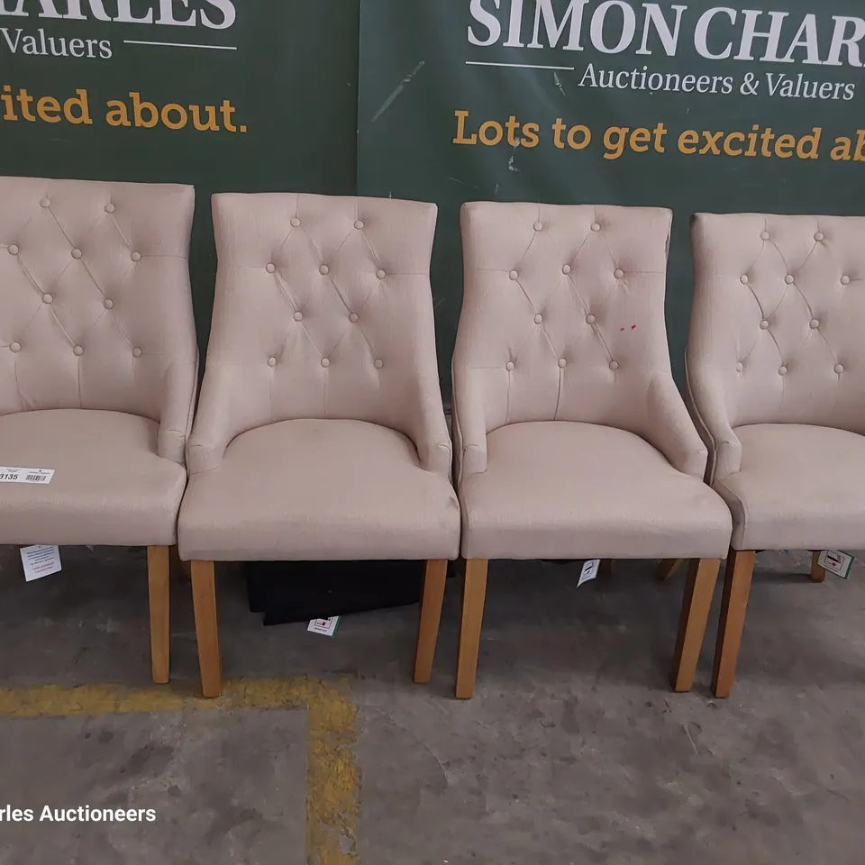 SET OF FOUR BUTTONED BACK UPHOLSTERED DINING CHAIRS NATURAL FABRIC ON NATURAL WOOD LEGS 