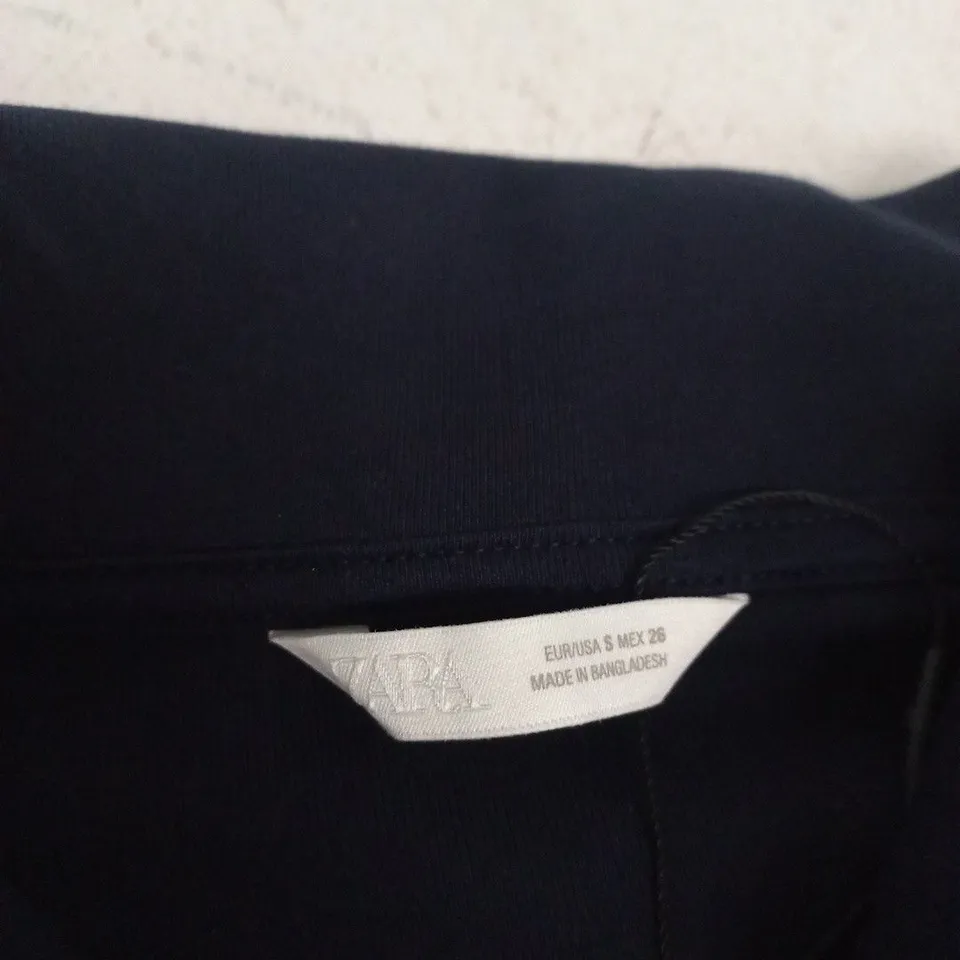 ZARA NAVY ZIP-NECK SWEATER (SIZE S) MADE IN BANGLADESH