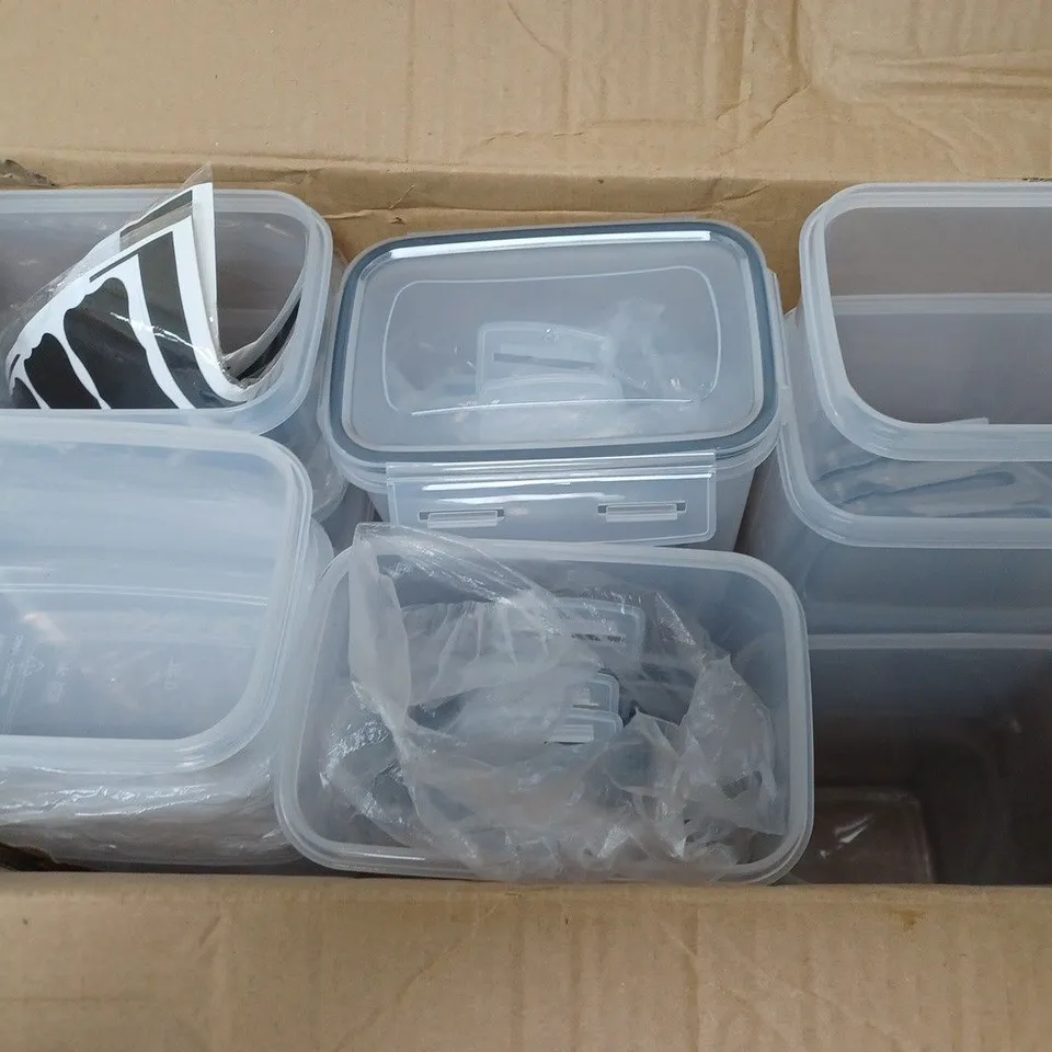 APPROXIMATELY 15 FOOD STORAGE CONTAINERS WITH LIDS ASSORTED SIZES