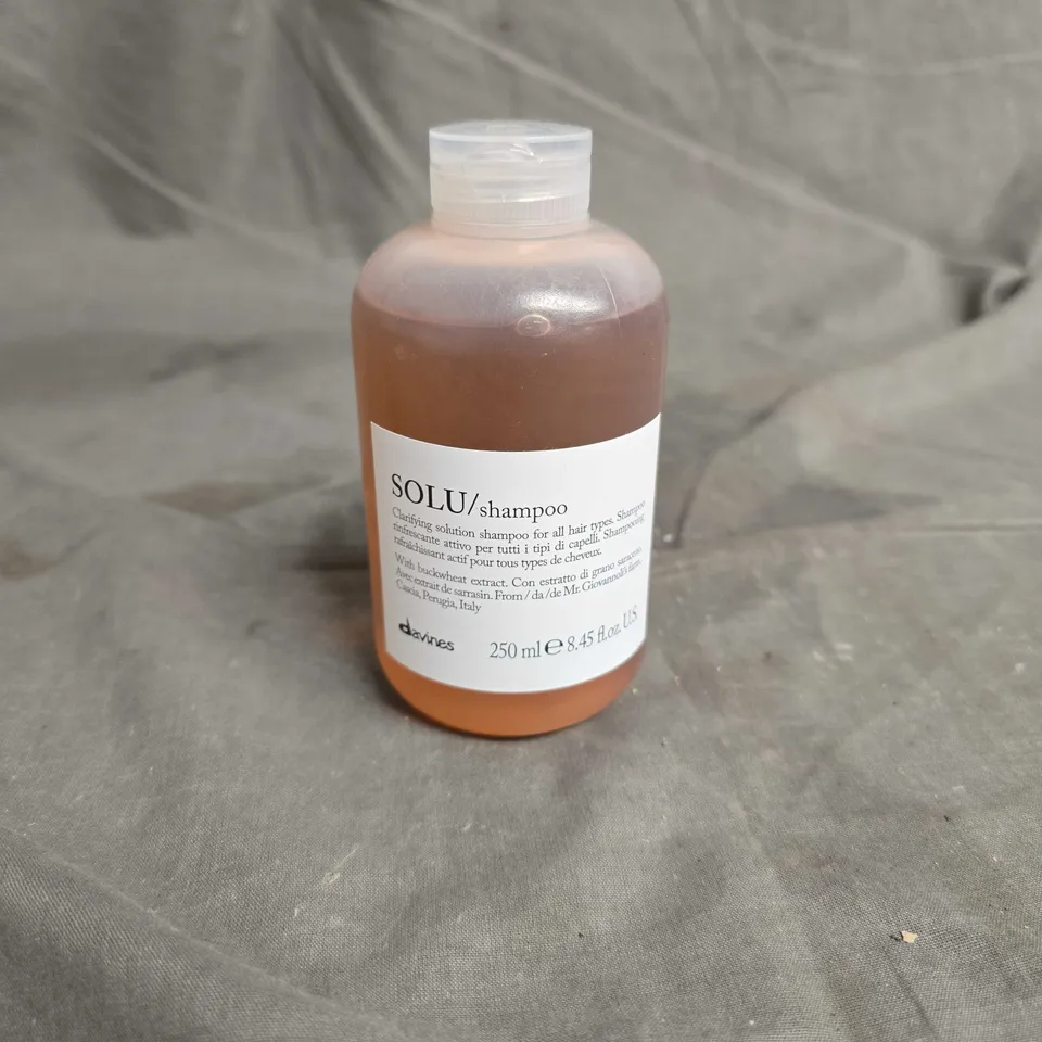 DAVINES SOLU SHAMPOO 250ML