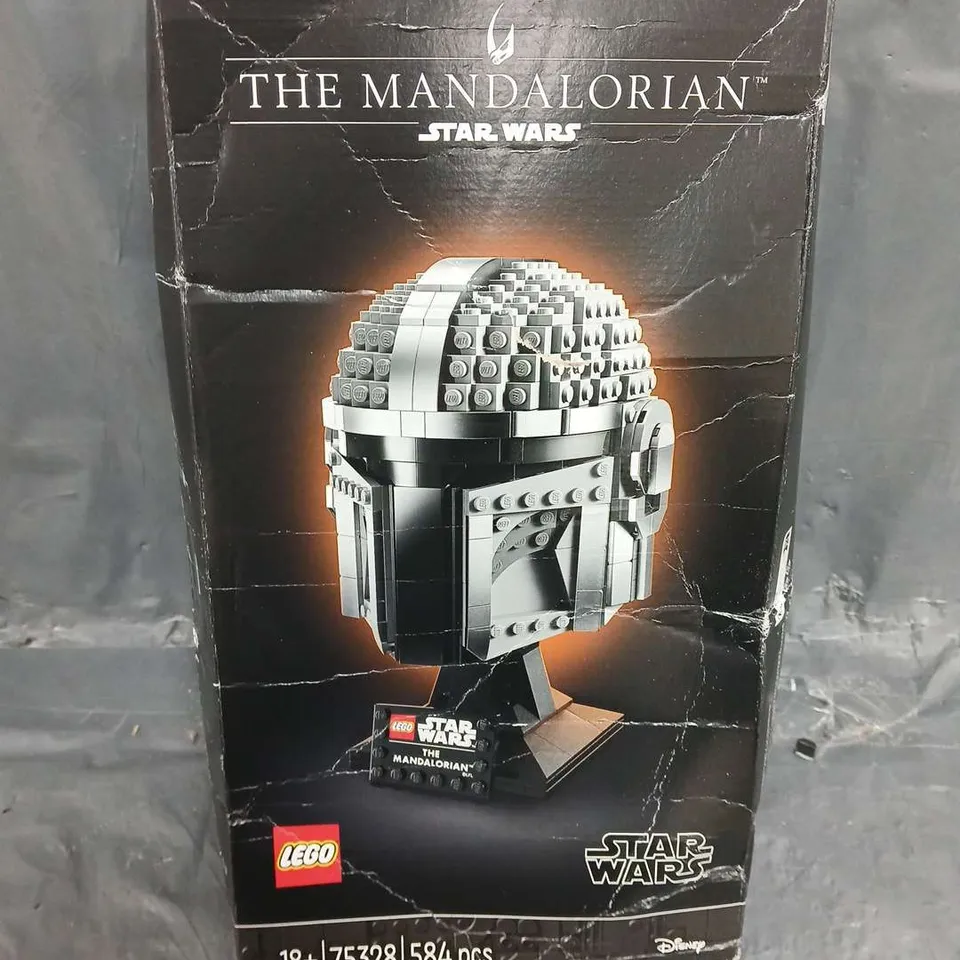 BOXED LEGO STAR WARS THE MANDALORIAN HELMET [SET 75328]