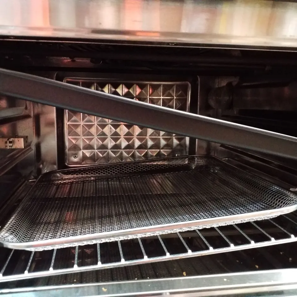 BOXED LLIVEKIT 26L AIR FRYER OVEN