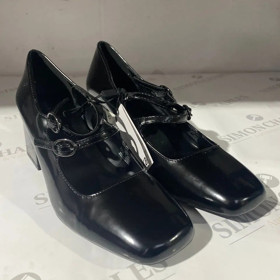 PAIR OF BERSHKA BLACK SHOES SIZE 4