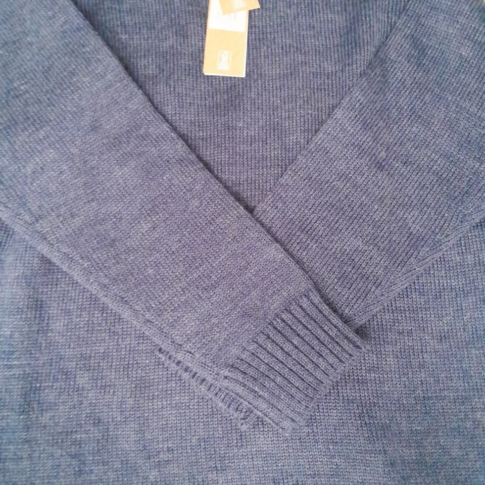 WOOLOVERS GUERNSEY JUMPER IN NAVY SIZE MEDIUM