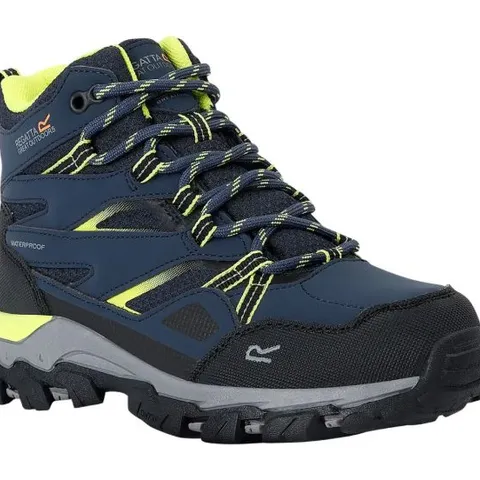 BRAND NEW REGATTA  KIDS' HOLCOMBE III WALKING BOOTS IN NAVY/LIME PUNCH- UK CHILDS 11