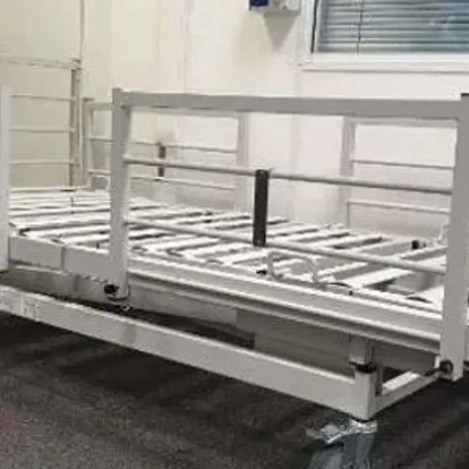 OSKA HOSPITAL BED MODEL 1004