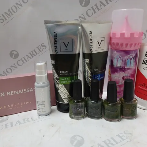 APPROXIMATELT 30 ASSORTED HEALTH AND BEAUTY ITEMS TO INCLUDE CND VINYLUX WEEKLY POLISH, ITALIA COOL OFF & REFRESH HAIR & BODY WASH (250ml), HAWKINS BRIMBLE FACE WASH (150ml), ETC