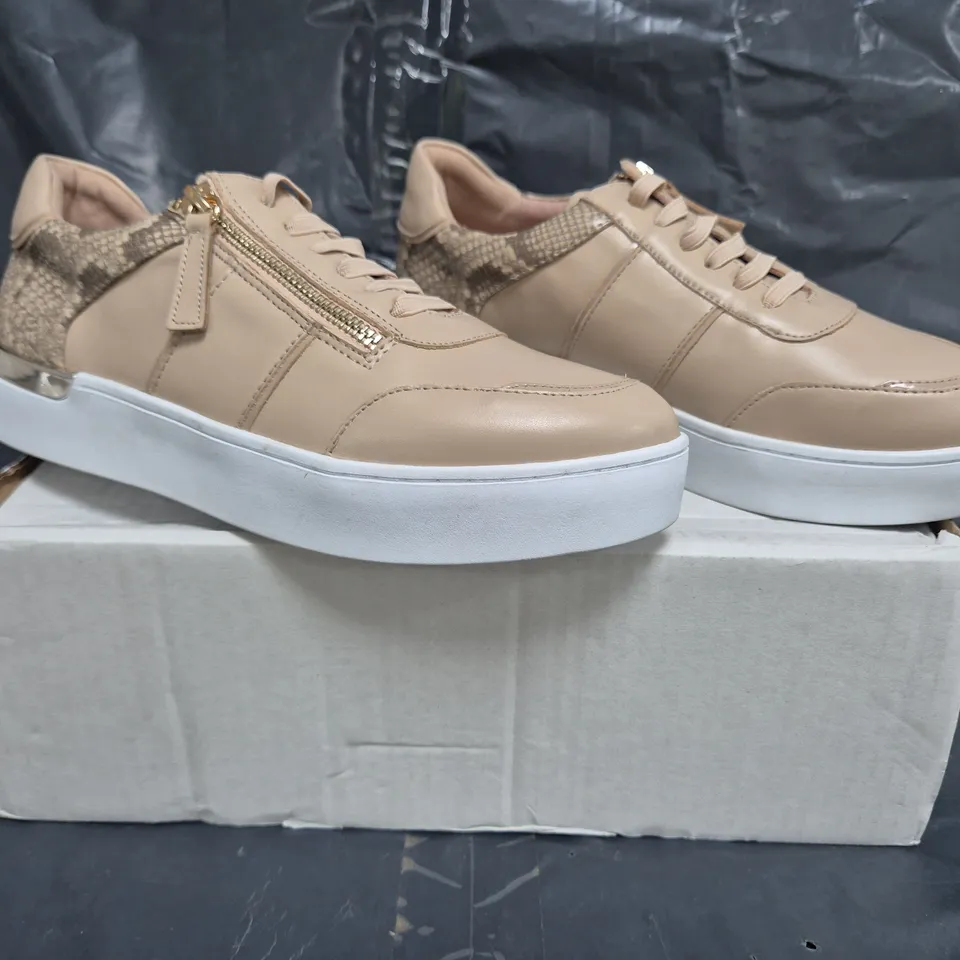 RUTH LANGSFORD LUXE TRAINERS IN TAUPE SIZE 6
