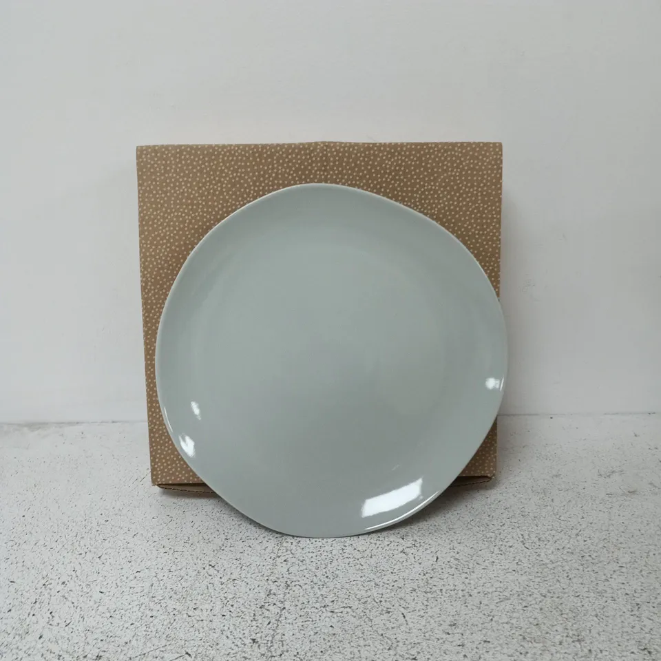 LOT OF 12 SOPHIE CONRAN ARBOR DINNER PLATES IN DOVE GREY - 3 X 4-PACKS