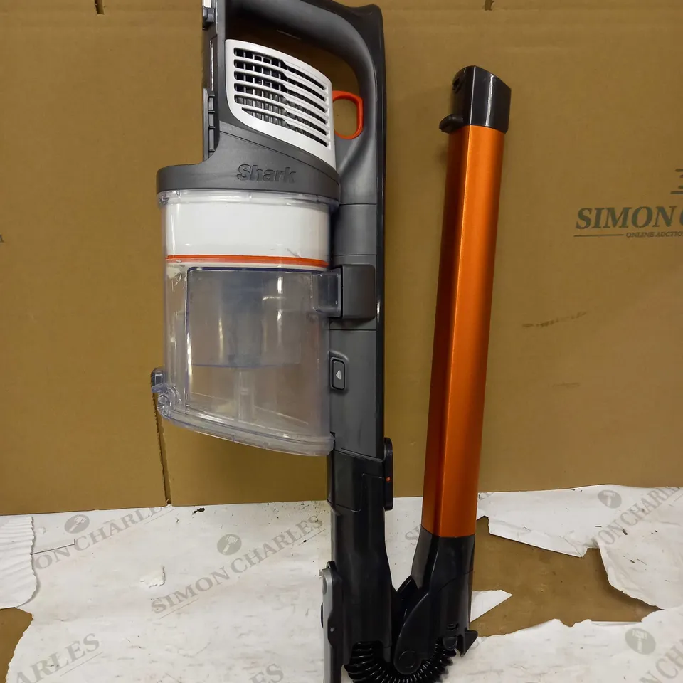 SHARK CORDLESS STICK VACUUM CLEANER