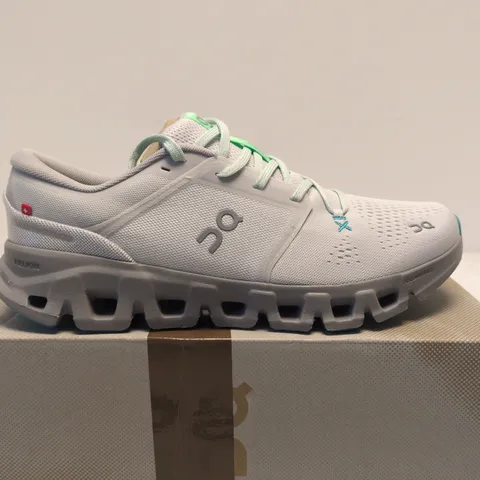 ON RUNNING CLOUD X5 – MEN'S RUNNING SHOES, UK 9.5 (US 10)