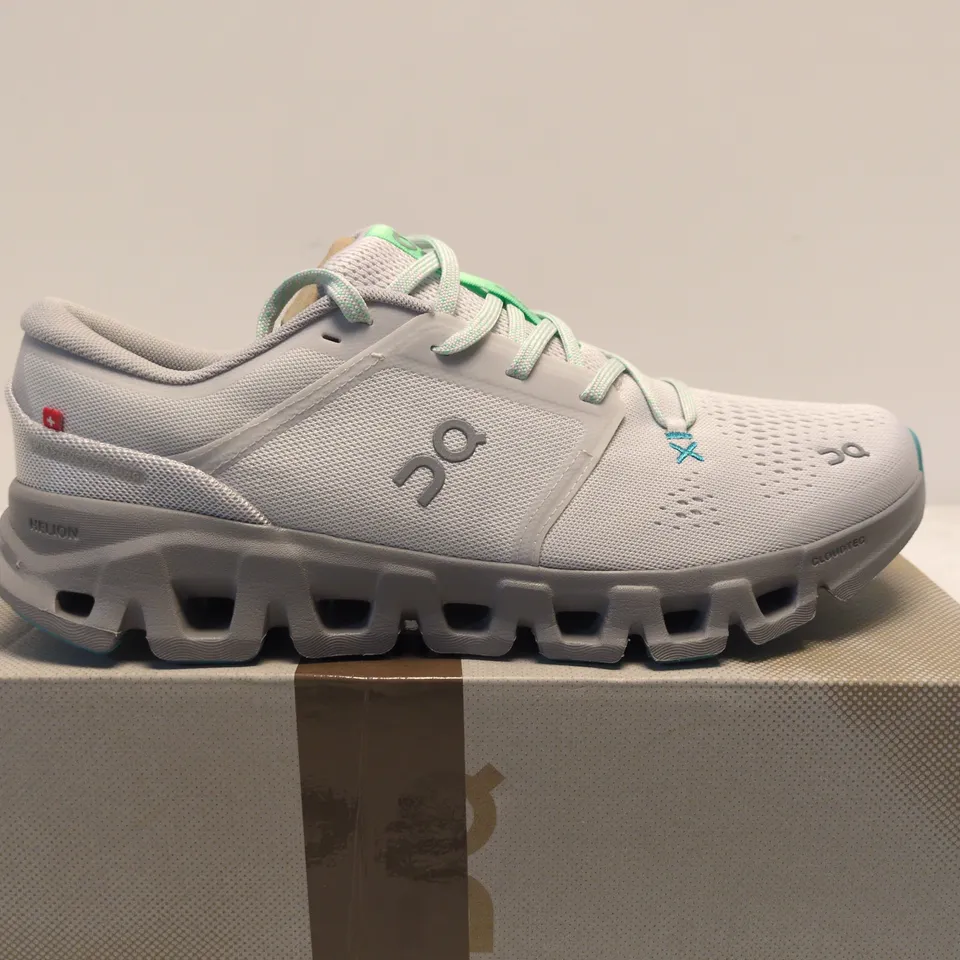 ON RUNNING CLOUD X5 – MEN'S RUNNING SHOES, UK 9.5 (US 10)