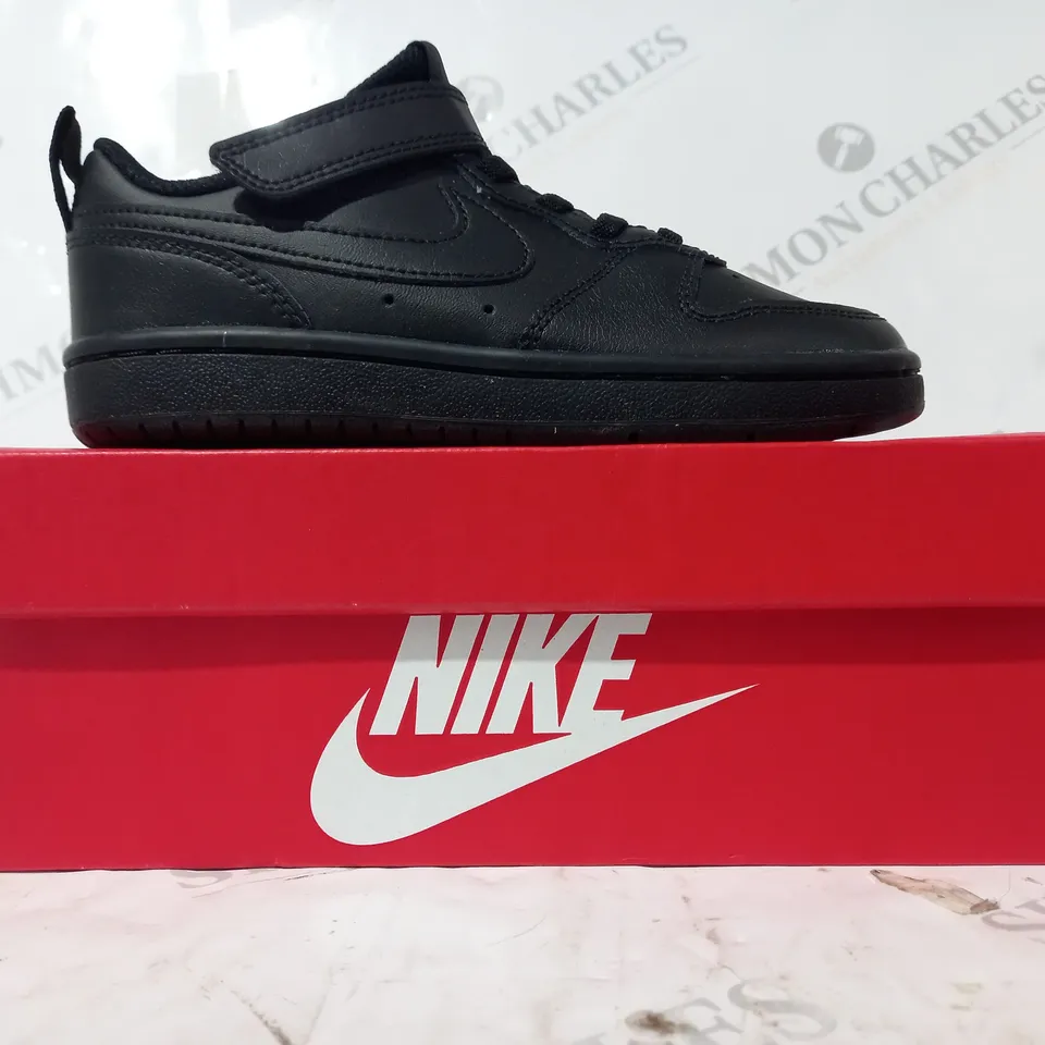 BOXED PAIR OF NIKE COURT BOROUGH CHILDRENS SHOES IN BLACK UK SIZE 12