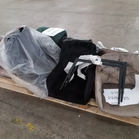 PALLET CONTAINING ASSORTED DINING CHAIRS & PARTS