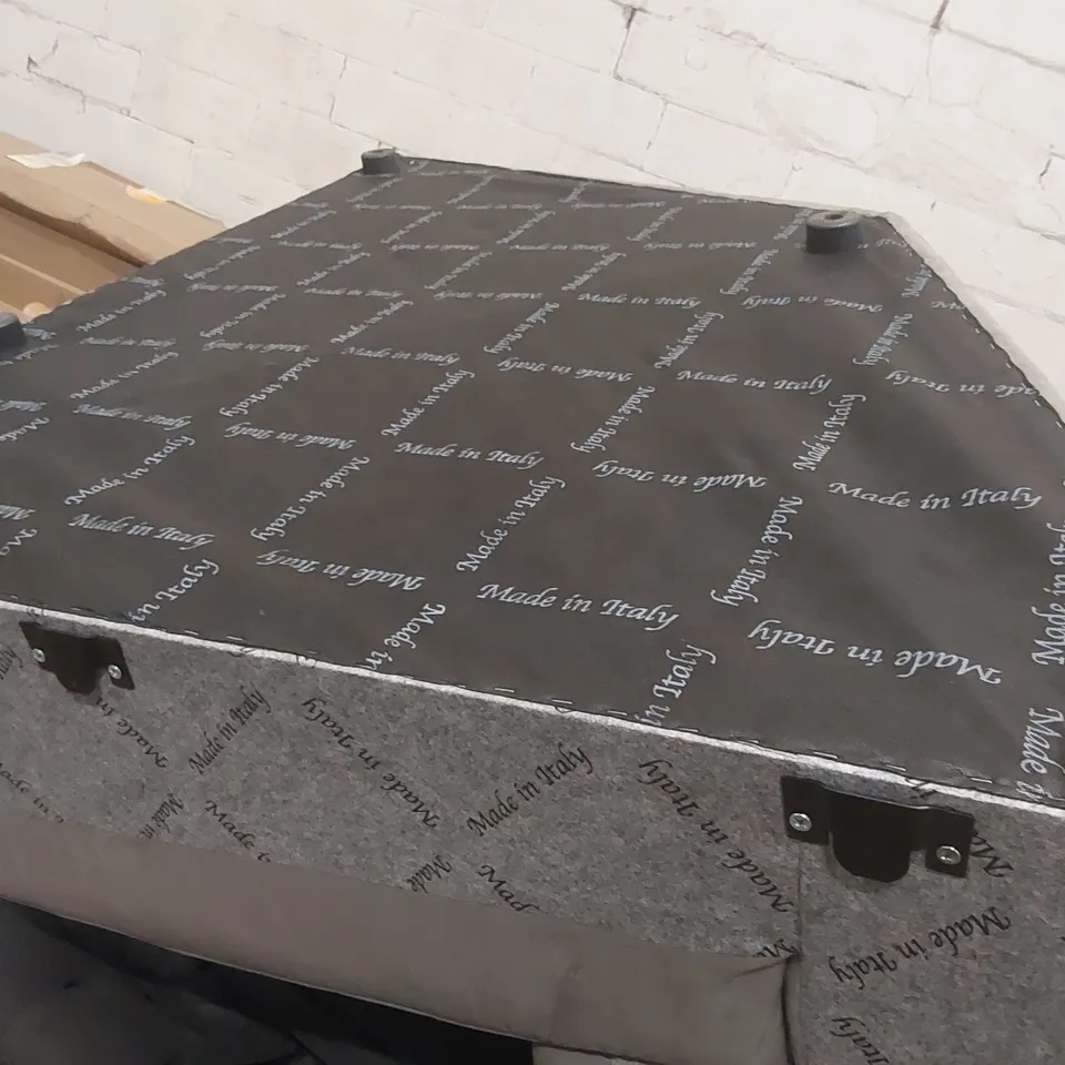 PALLET CONTAINING 3x ASSORTED SOFA PARTS