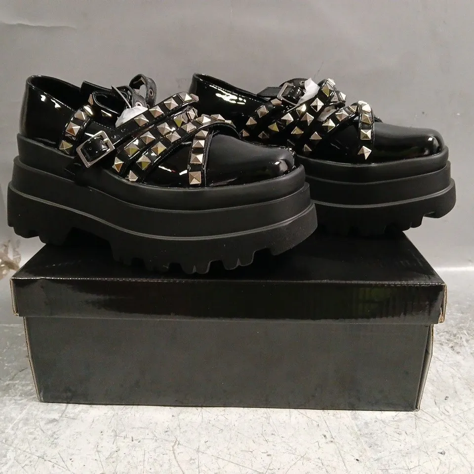 BOXED PAIR OF KOI SIMA STUDDED PLATFORM BALLET SHOES IN BLACK SIZE UK 3