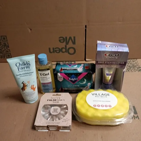 APPROXIMATEY 20 ASSORTED HEALTH AND BEAUTY PRODUCTS TO INCLUDE - CHILD'S FARM BODY MOISTURISER - BODYFORM ULTIMATE PADS AND CREST 3D WHITE TOOTHPASTE